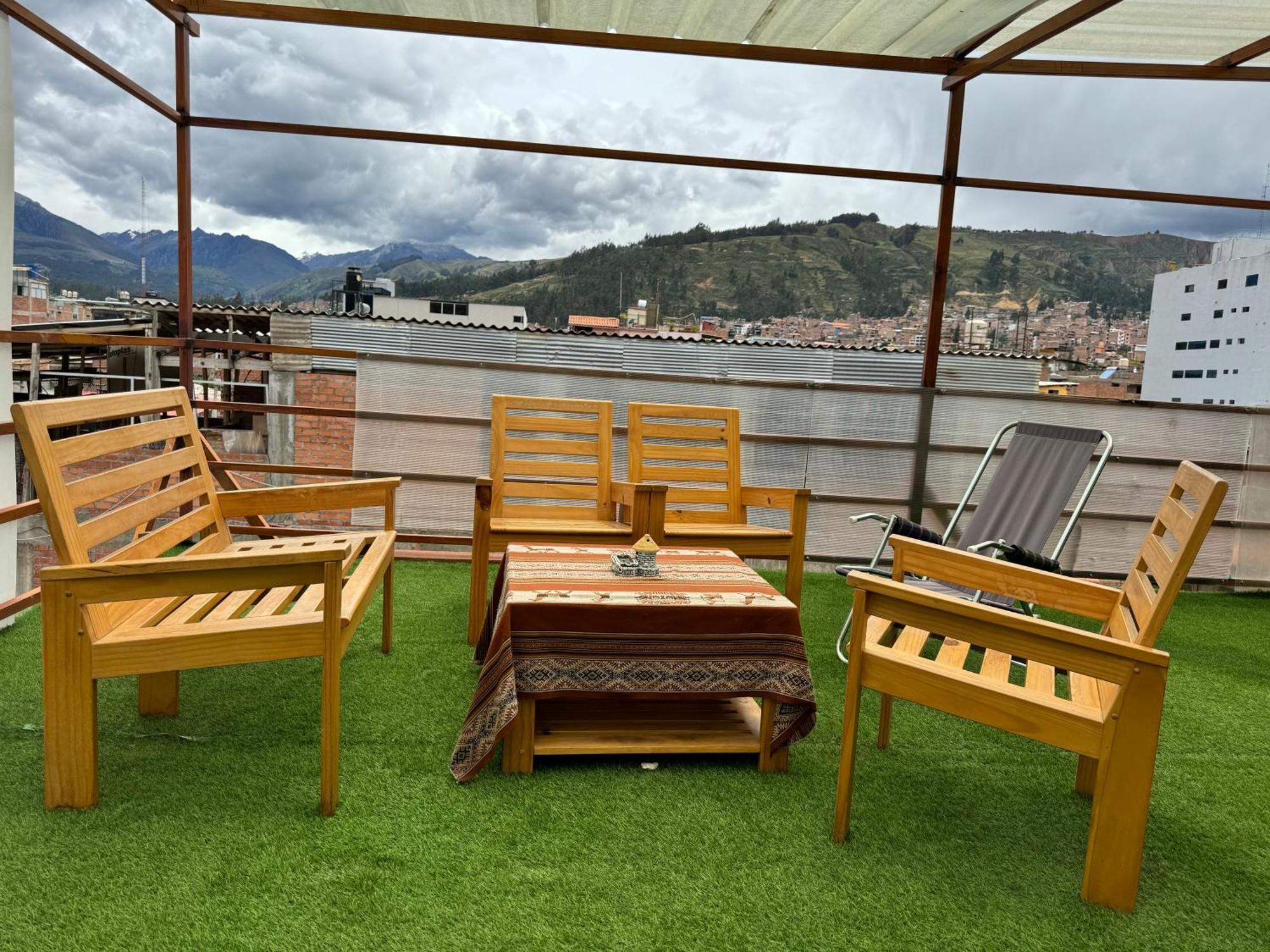 Hotel Alpamayo Guest House Huaraz  Exterior photo